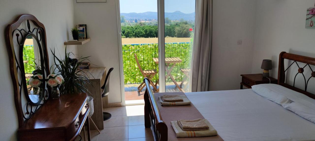 Thalassa Seaside Boutique Beach Apartment Polis 外观 照片