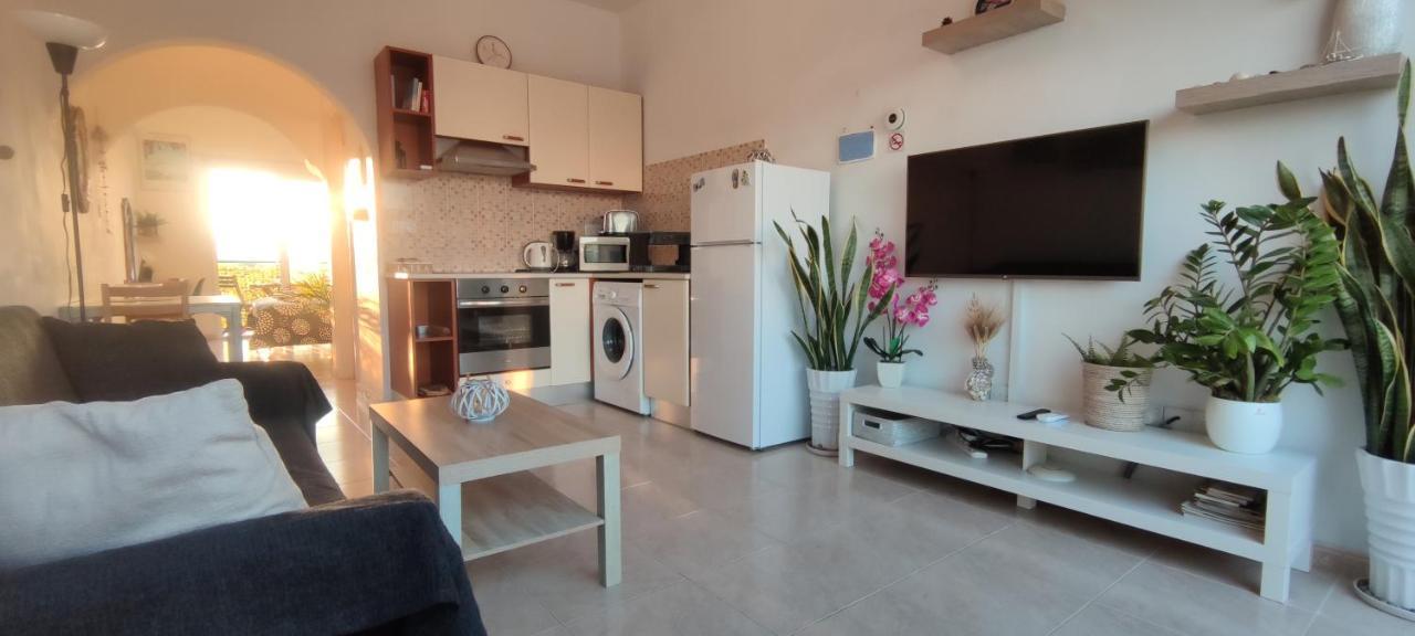 Thalassa Seaside Boutique Beach Apartment Polis 外观 照片