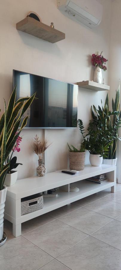 Thalassa Seaside Boutique Beach Apartment Polis 外观 照片