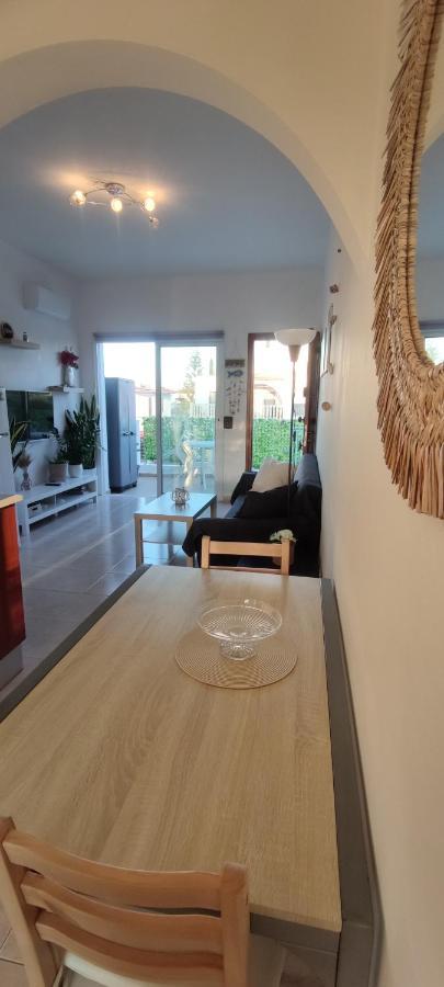 Thalassa Seaside Boutique Beach Apartment Polis 外观 照片
